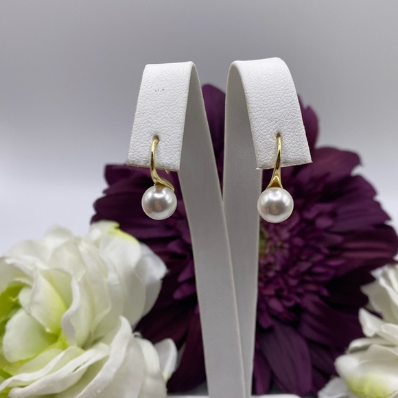 Cream Faux Pearl Earrings With Hook Style Stud NEW - Picture 1 of 5